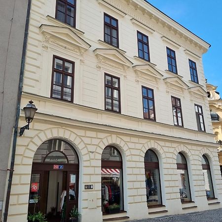 Velky Byt 3+Kk Klicperova, 2 Loznice Hradec Kralove Ngoại thất bức ảnh