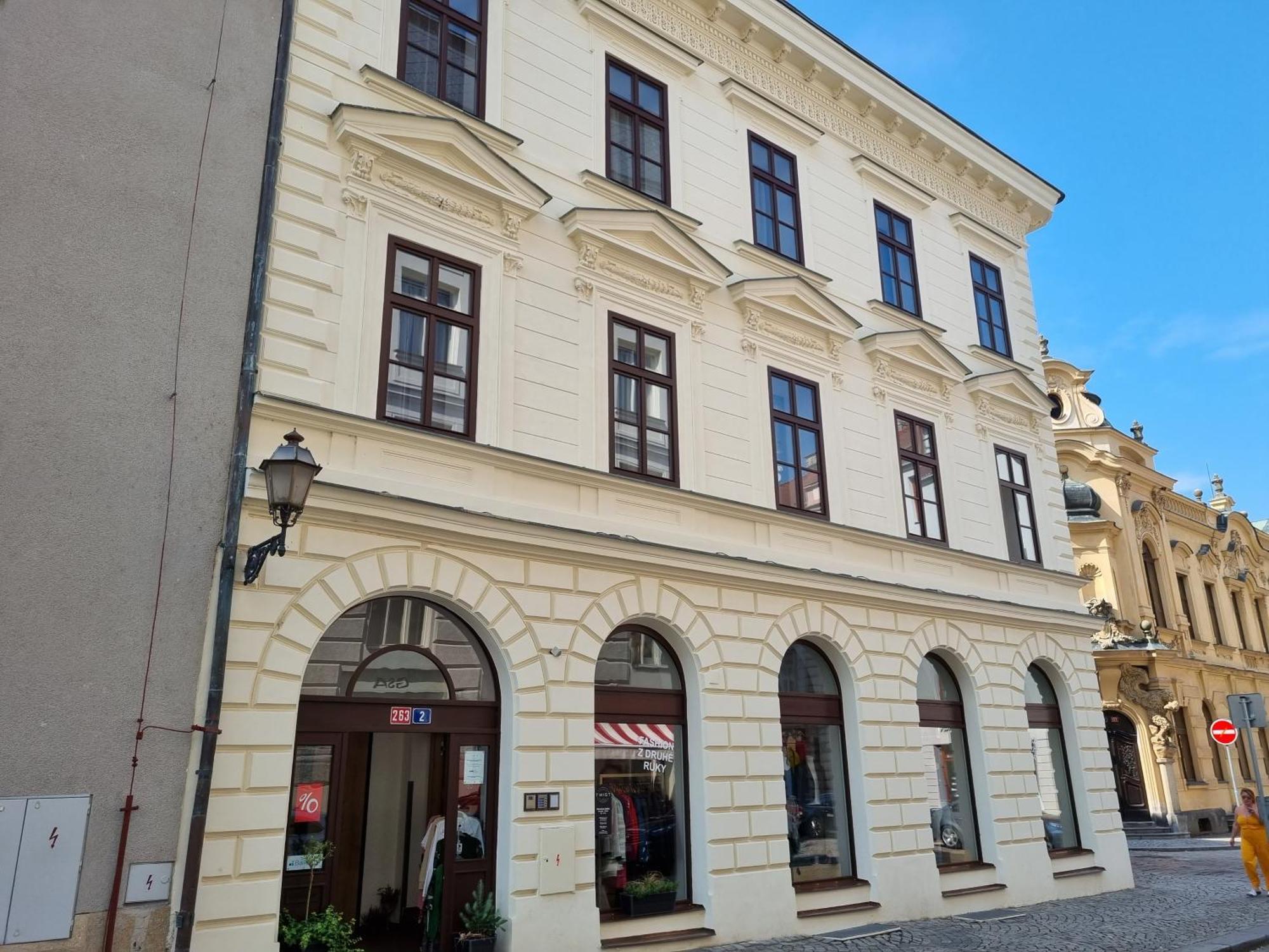 Velky Byt 3+Kk Klicperova, 2 Loznice Hradec Kralove Ngoại thất bức ảnh
